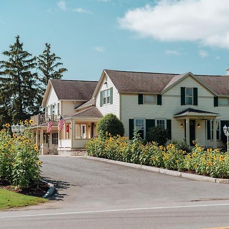 Skaneateles Suites Εξωτερικό φωτογραφία