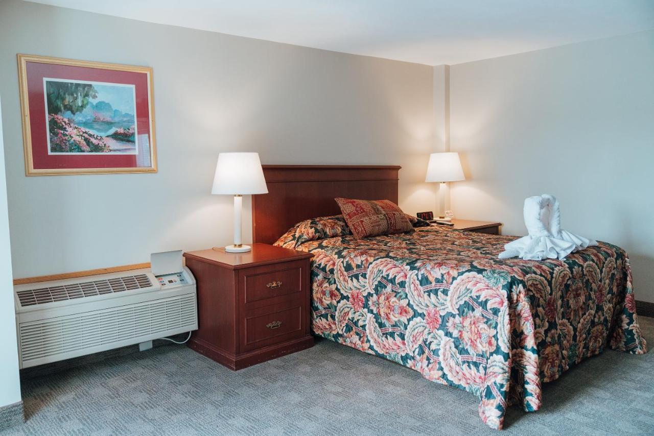 Skaneateles Suites Εξωτερικό φωτογραφία