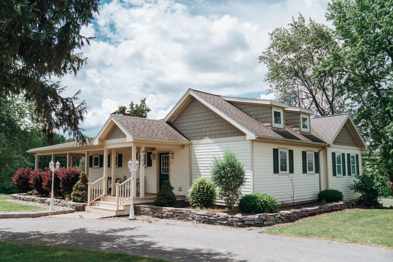 Skaneateles Suites Εξωτερικό φωτογραφία