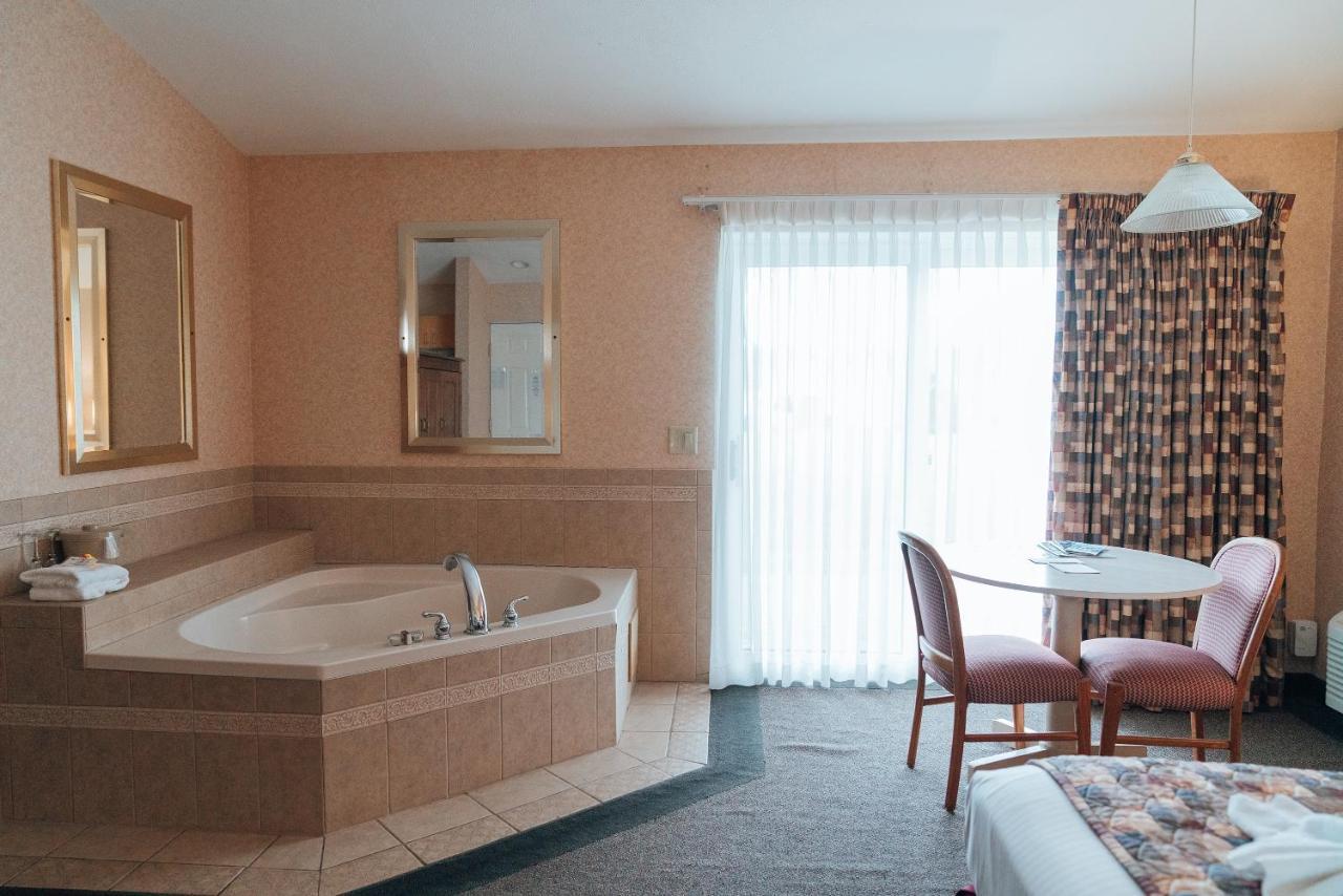 Skaneateles Suites Εξωτερικό φωτογραφία