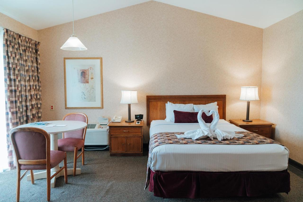 Skaneateles Suites Εξωτερικό φωτογραφία