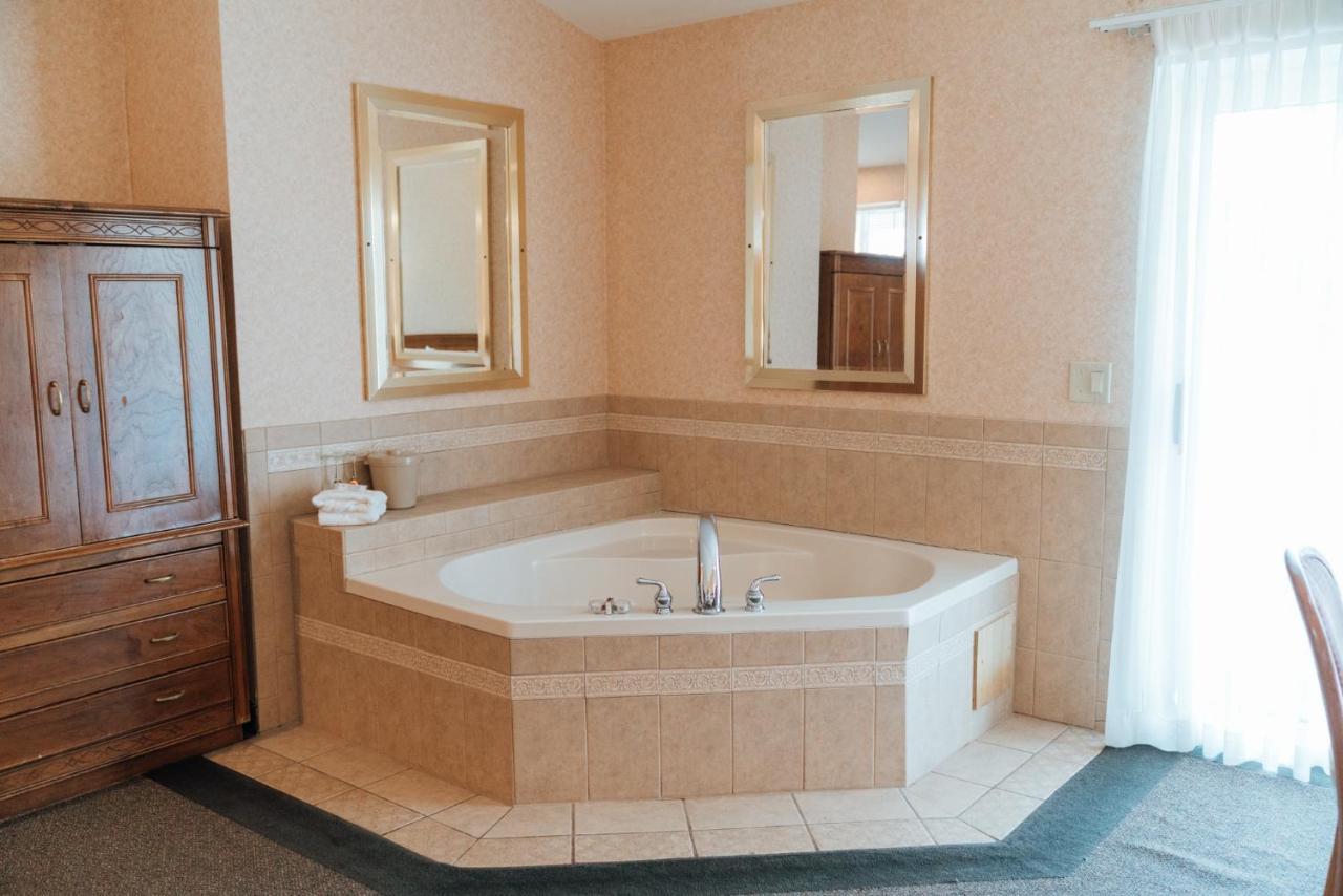 Skaneateles Suites Εξωτερικό φωτογραφία