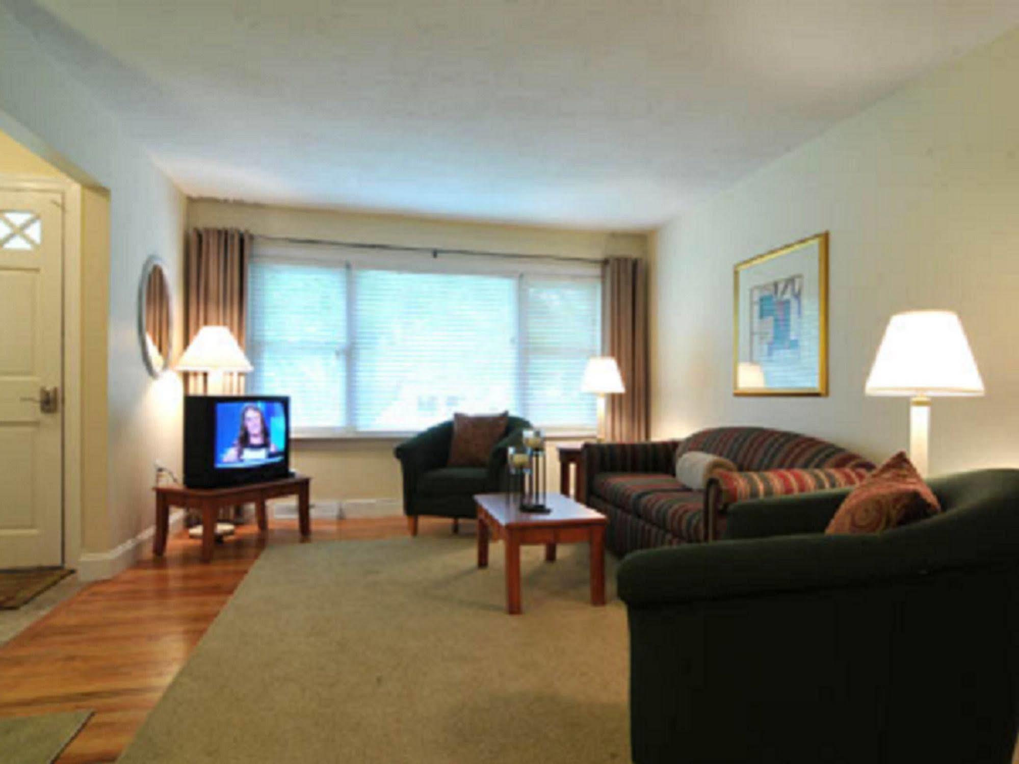 Skaneateles Suites Εξωτερικό φωτογραφία