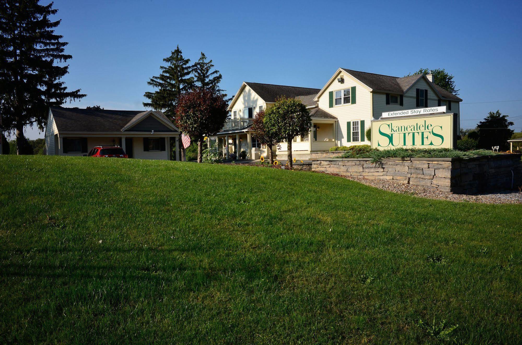 Skaneateles Suites Εξωτερικό φωτογραφία